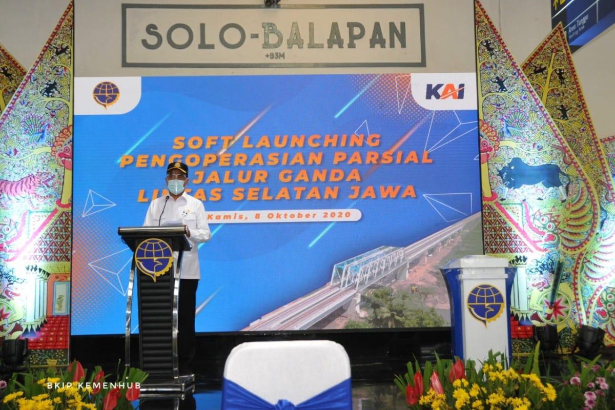Jalur ganda KA Cirebon-Solo-Jombang 550 km tersambung