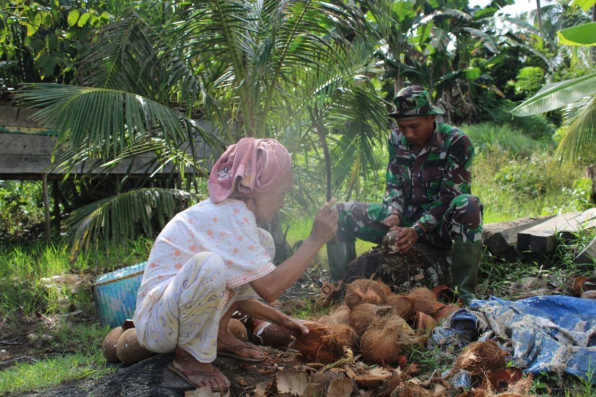 Nenek Ida merasa terbantu hadirnya Satgas TMMD