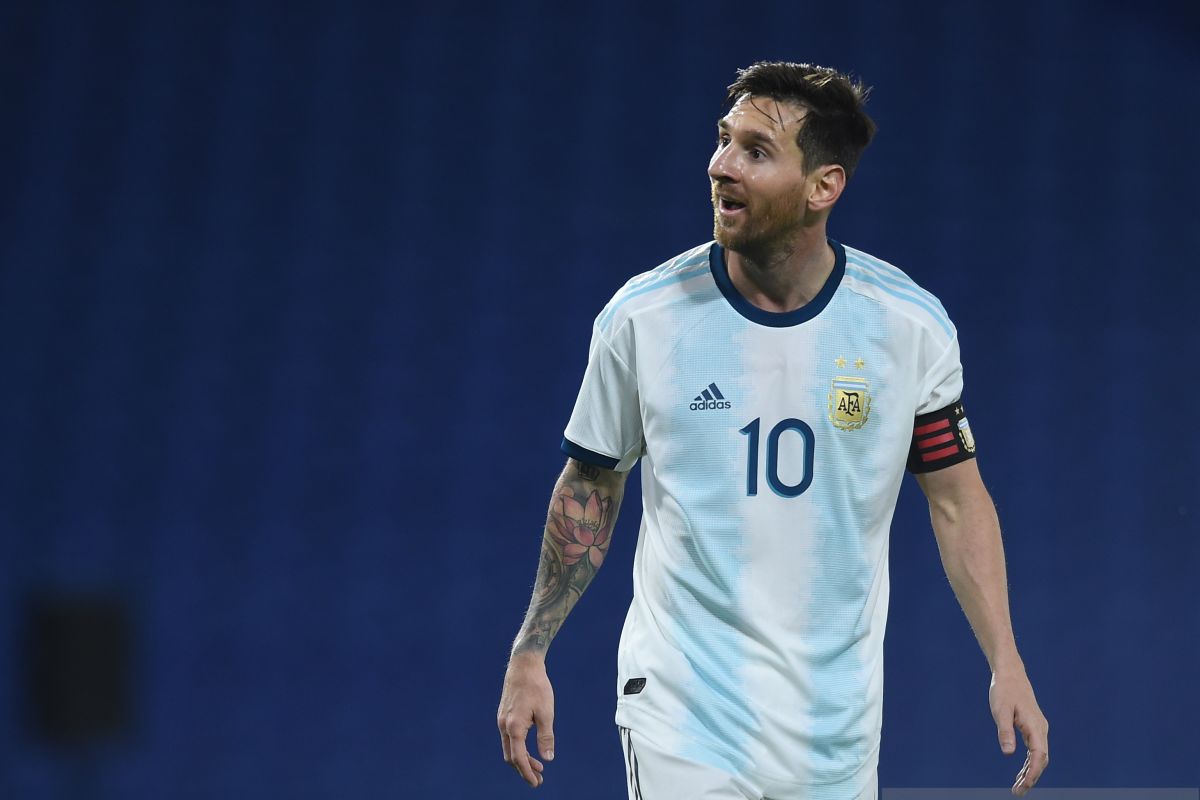 Lionel Messi akui timnas Argentina bermain gugup saat kalahkan Ekuador 1-0