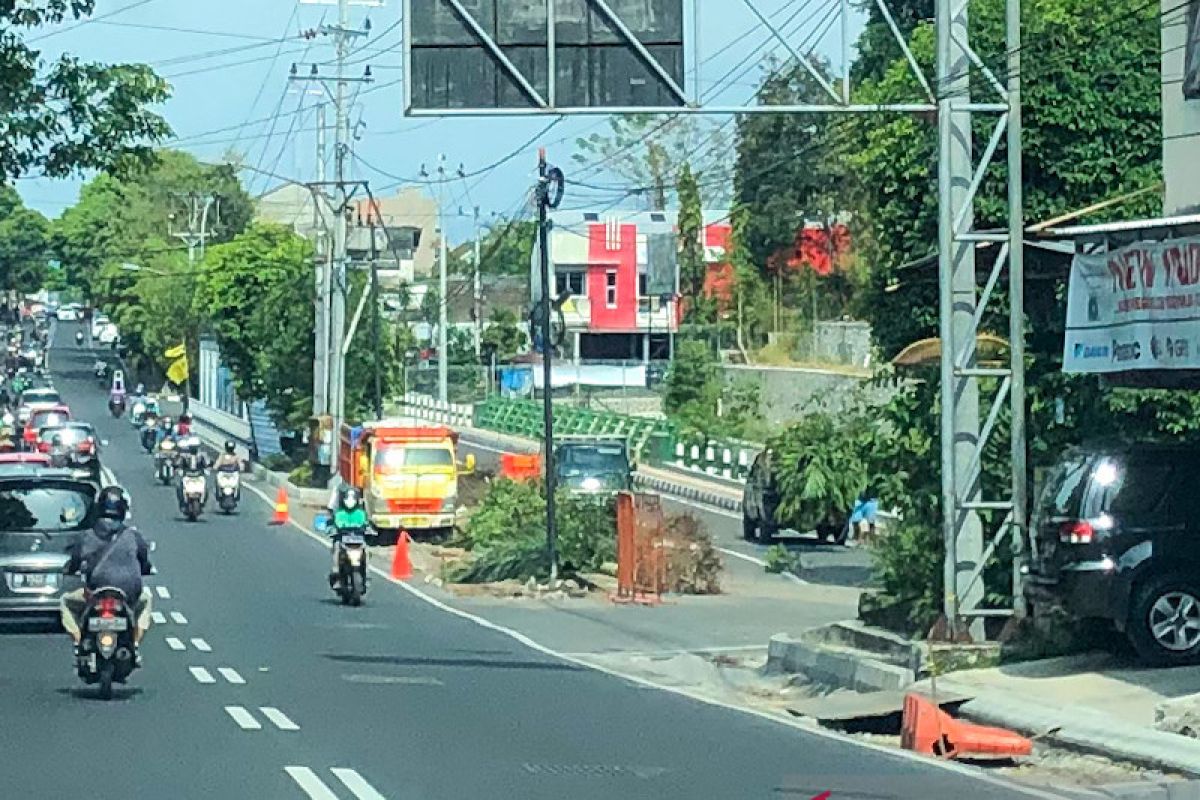 Jembatan baru GL Zoo Yogyakarta ditargetkan dapat dibuka awal November