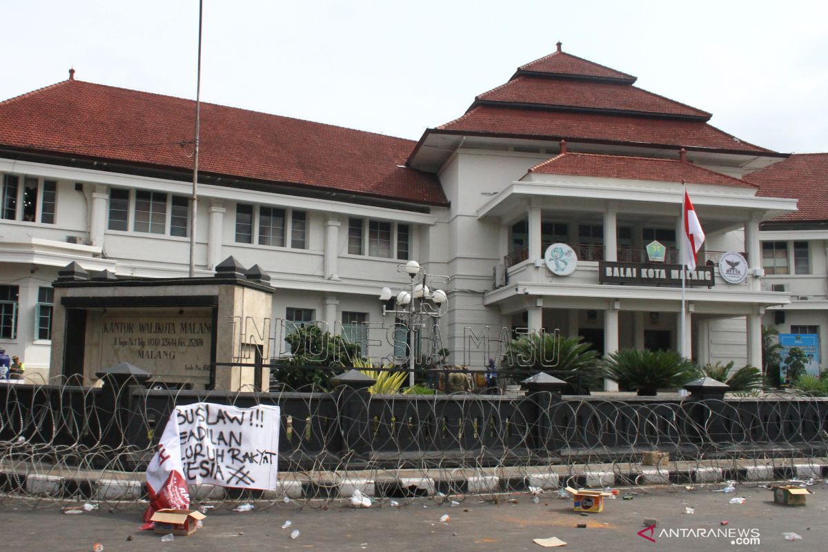 Pemkot Malang data kerusakan akibat demo tolak UU Cipta Kerja