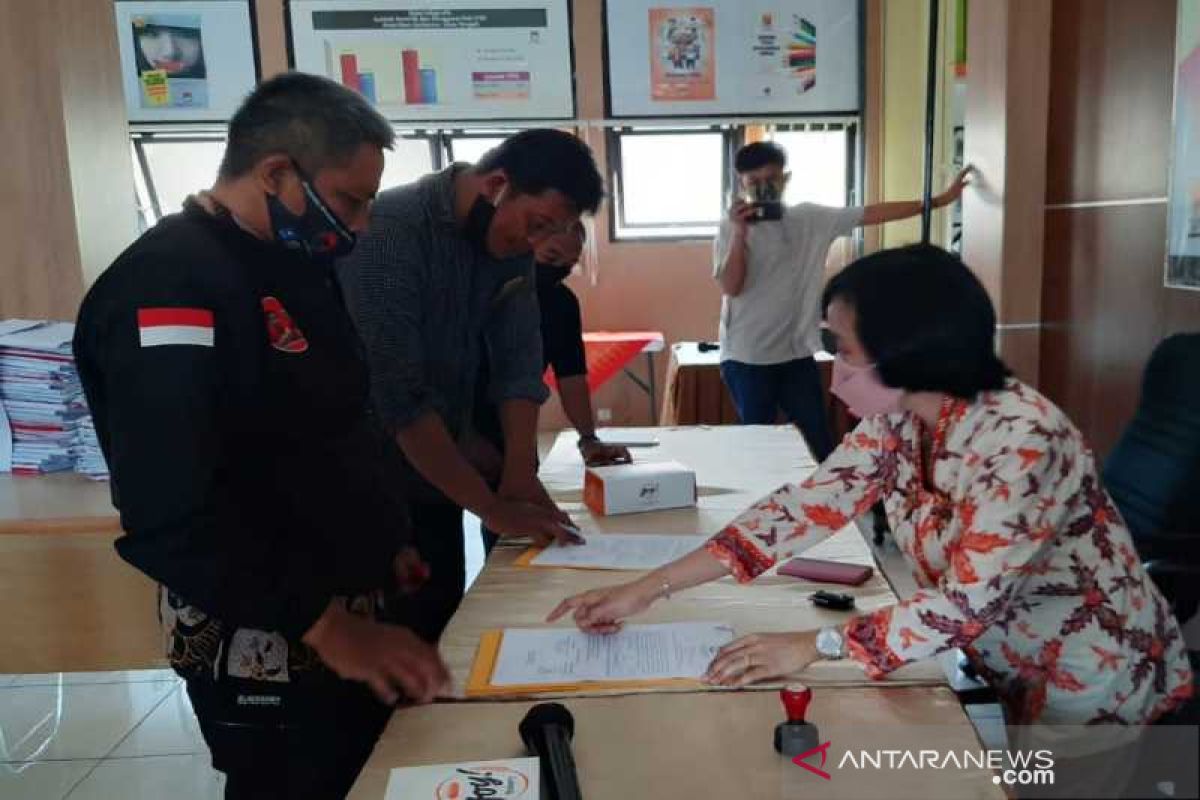KPU Surakarta berharap kedua pasangam calon tetap kampanye daring