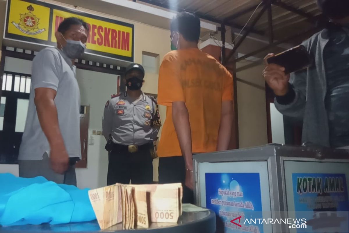 Terekam CCTV curi uang kotak amal masjid, seorang pria ditangkap polisi