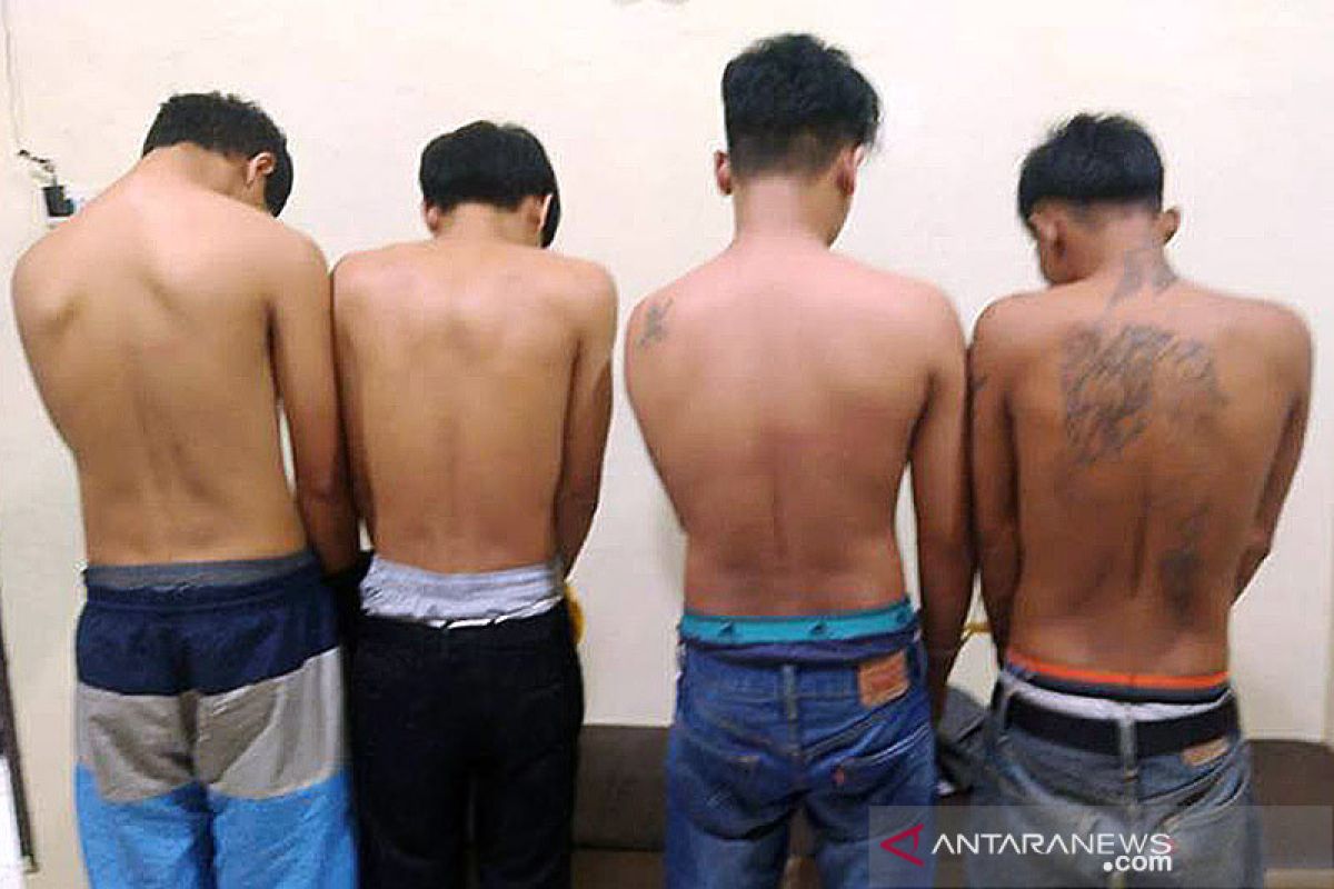 Empat warga Sumbar ditangkap saat angkut 85 Kg ganja di Nagan Raya