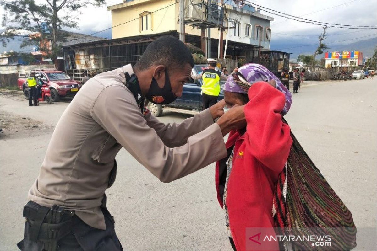 COVID-19 mulai mewabah ke distrik pinggiran di Jayawijaya