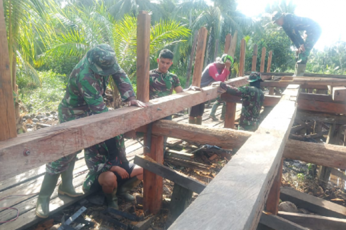 Tersisa 12 hari, Satgas TMMD dan warga terus genjot pekerjaan