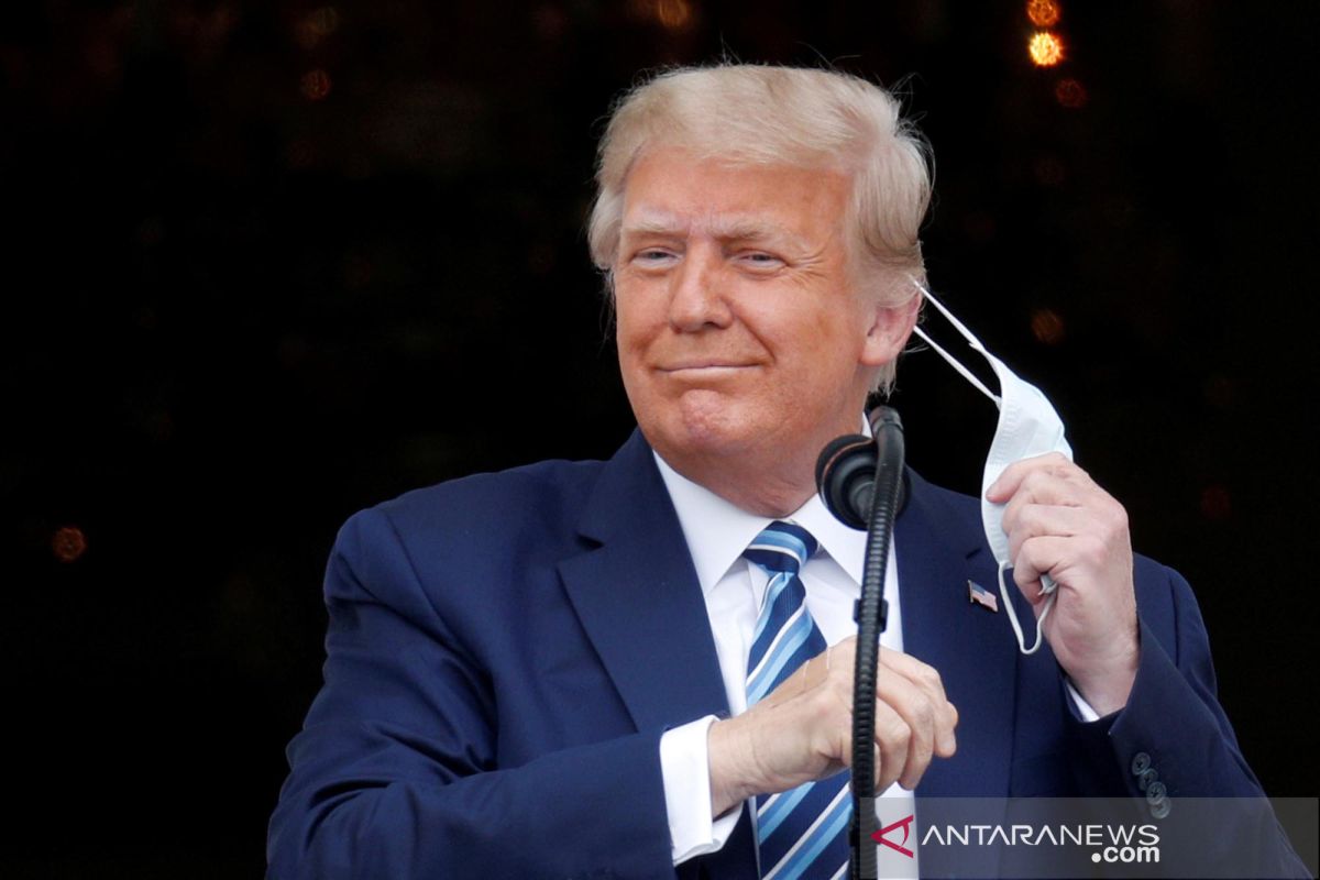 Trump mengaku sembuh total dari COVID-19