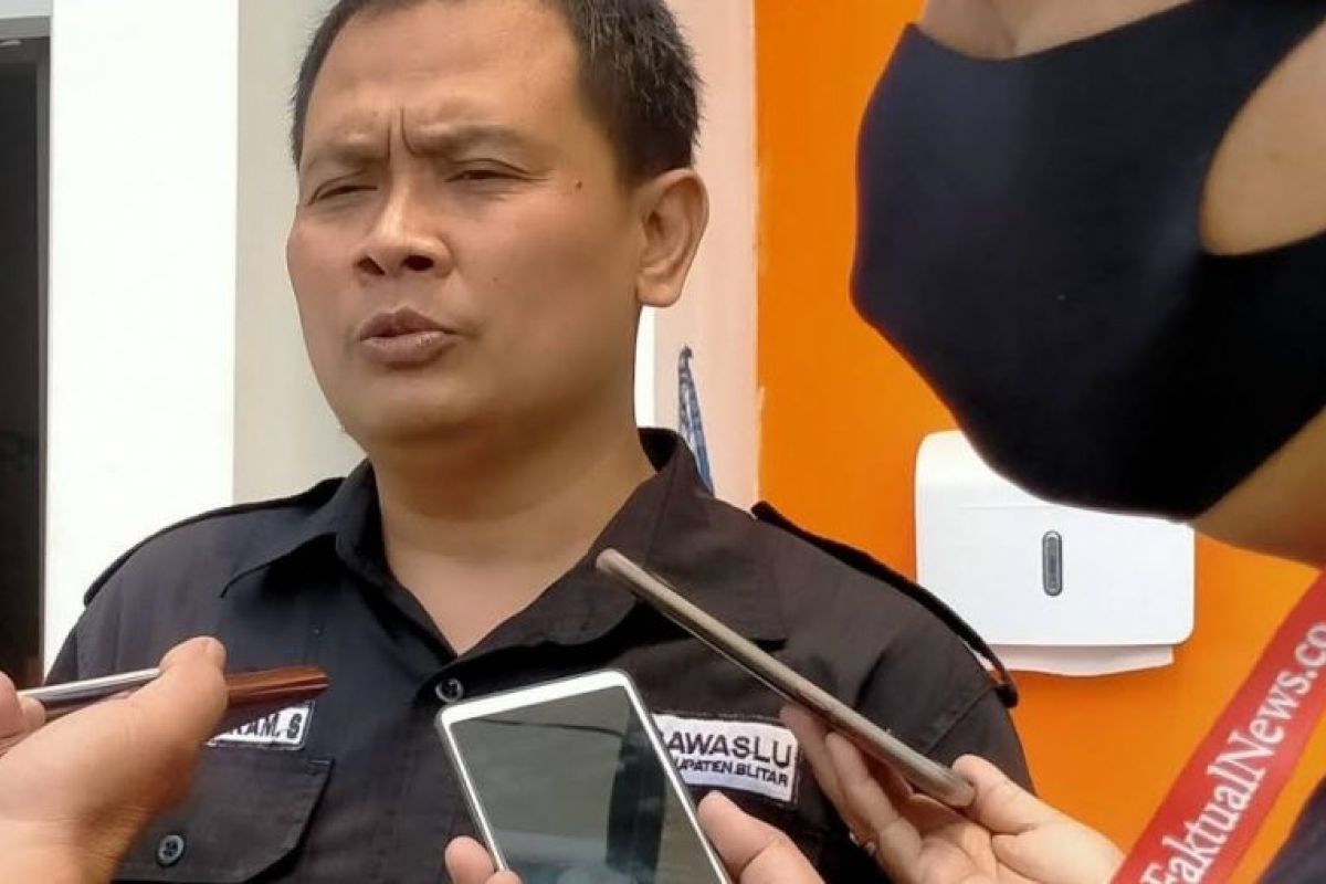 Bawaslu Kabupaten Blitar temukan paslon tak urus STTPK saat kampanye