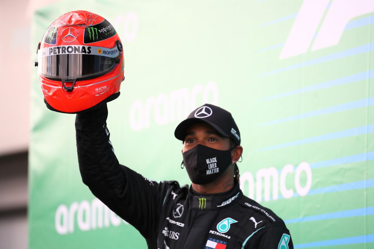 Juara di Nurburgring, Hamilton samai rekor Michael Schumacher di F1