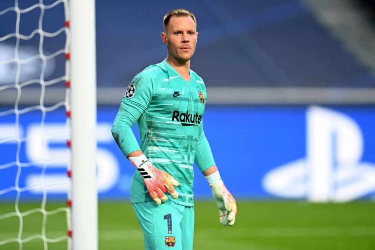 Ter Stegen ingin menjadi pemain bergaji tertinggi kedua di Barcelona