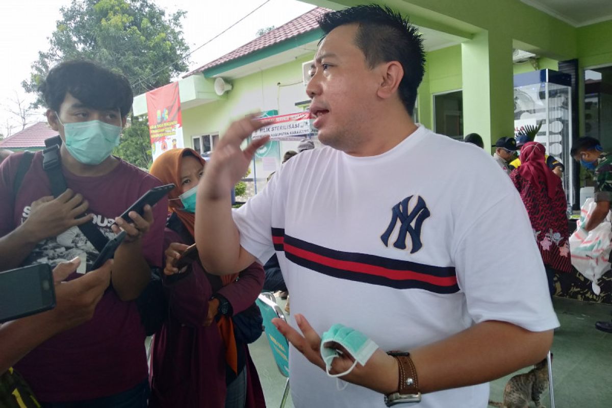 Karawang zona merah COVID-19, warga diminta lebih waspada