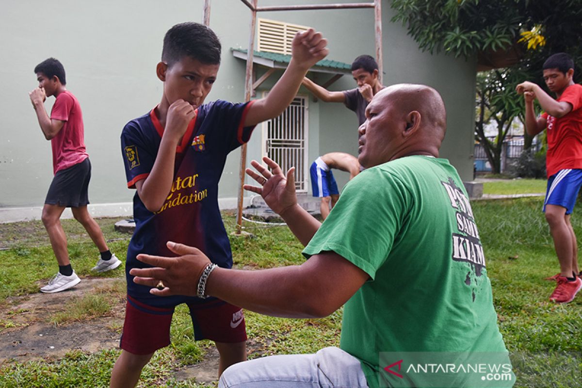 Pembinaan atlet tinju Riau tetap berlangsung saat pandemi COVID-19