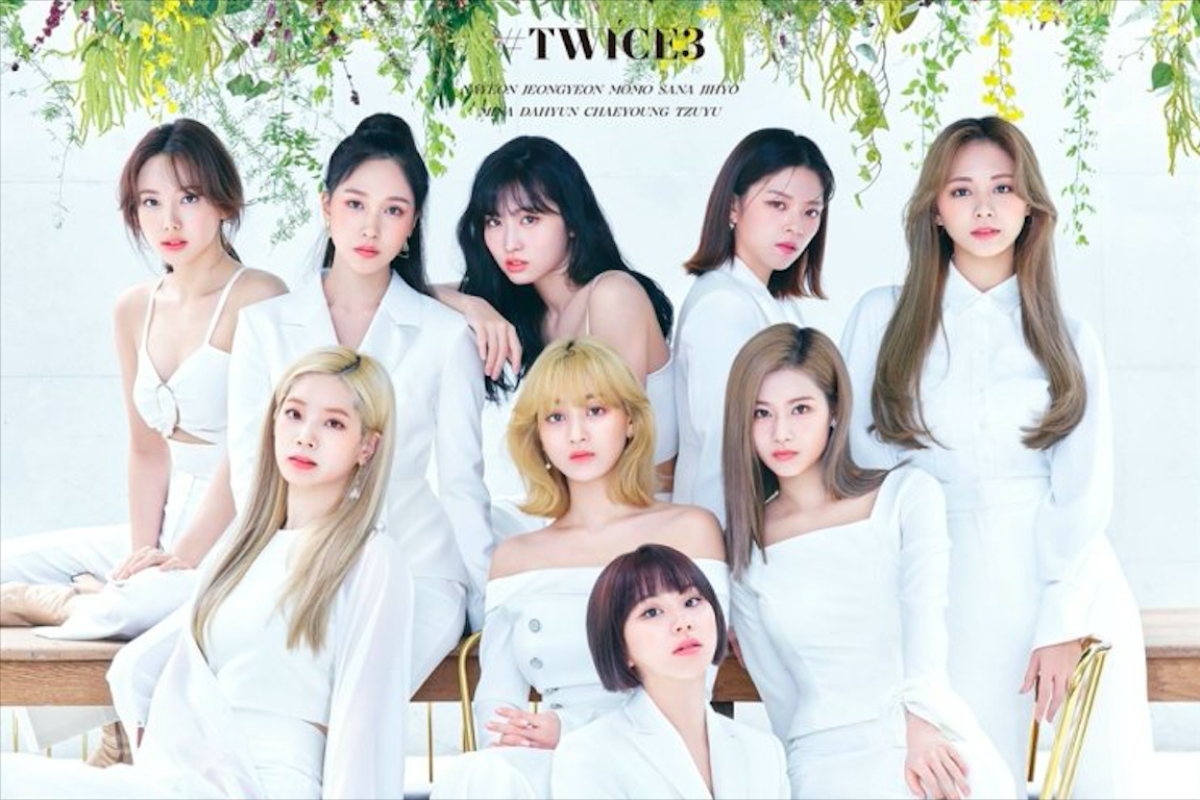 Grup K-pop TWICE kolaborasi dengan Dua Lipa di album baru