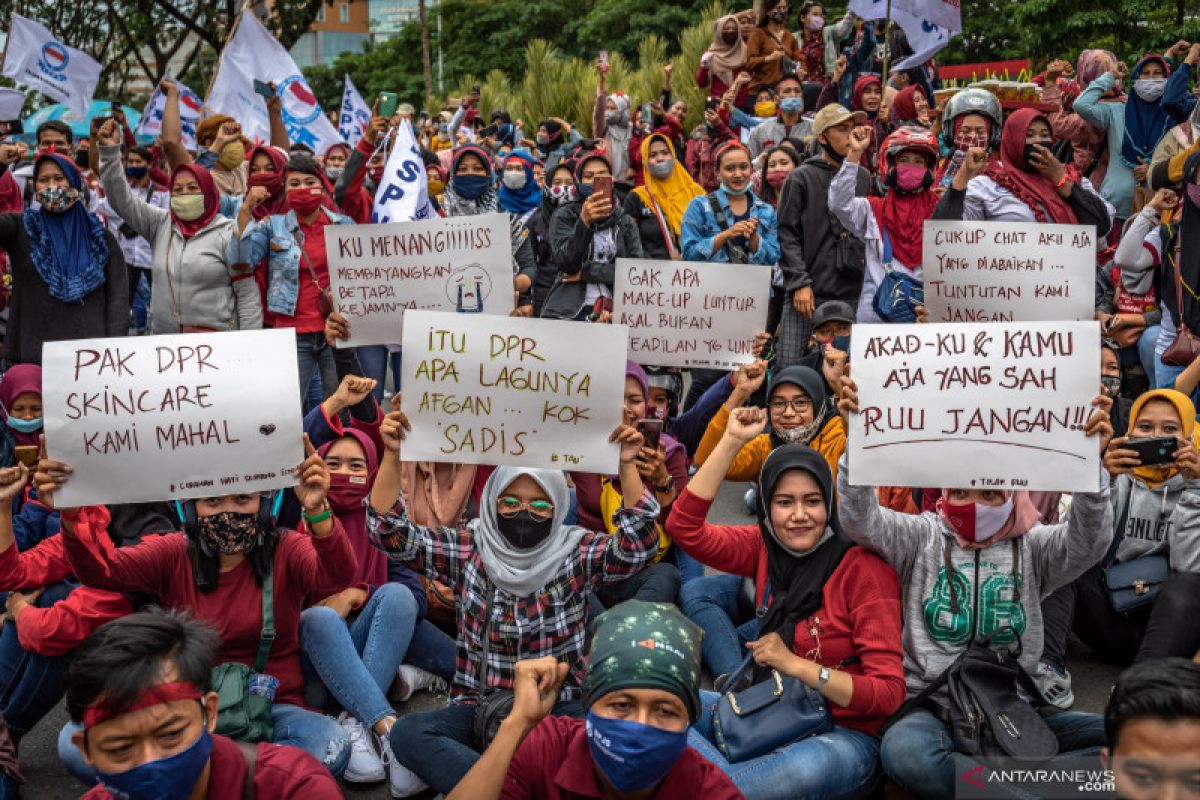 10 pedemo di Semarang positif COVID-19