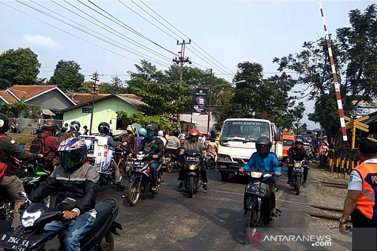 KAI ajak semua pihak ciptakan  keselamatan di perlintasan sebidang