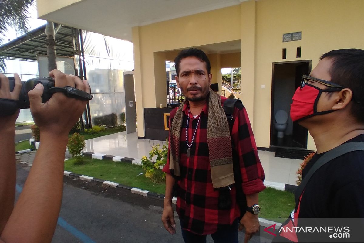 Polresta Banyuwangi tetapkan aktivis antimasker sebagai tersangka