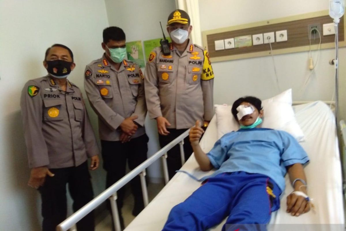Tepis hoax, Kapolresta Pekanbaru lihat kondisi mahasiswa yang diisukan meninggal saat demo