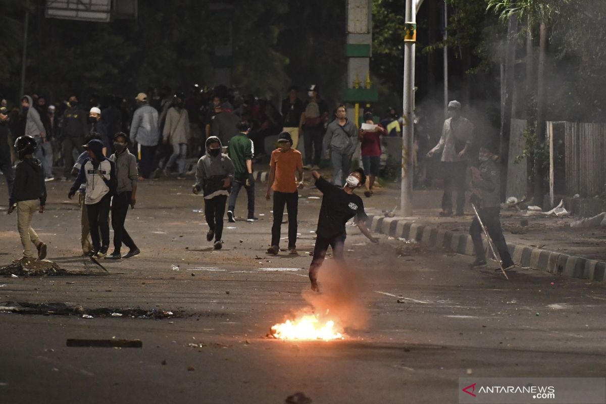 Hoaks, ada penjarahan di Thamrin City Jakarta!