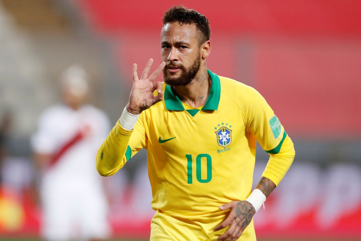 Tiga gol Neymar membuat Brazil kandaskan Peru 4-2