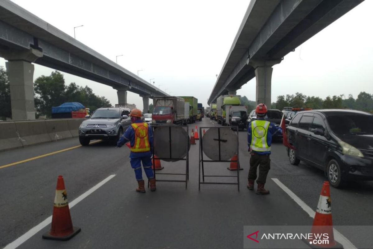 Perbaikan jembatan, Jasa Marga buka tutup lajur Tol Jakarta-Cikampek KM 41