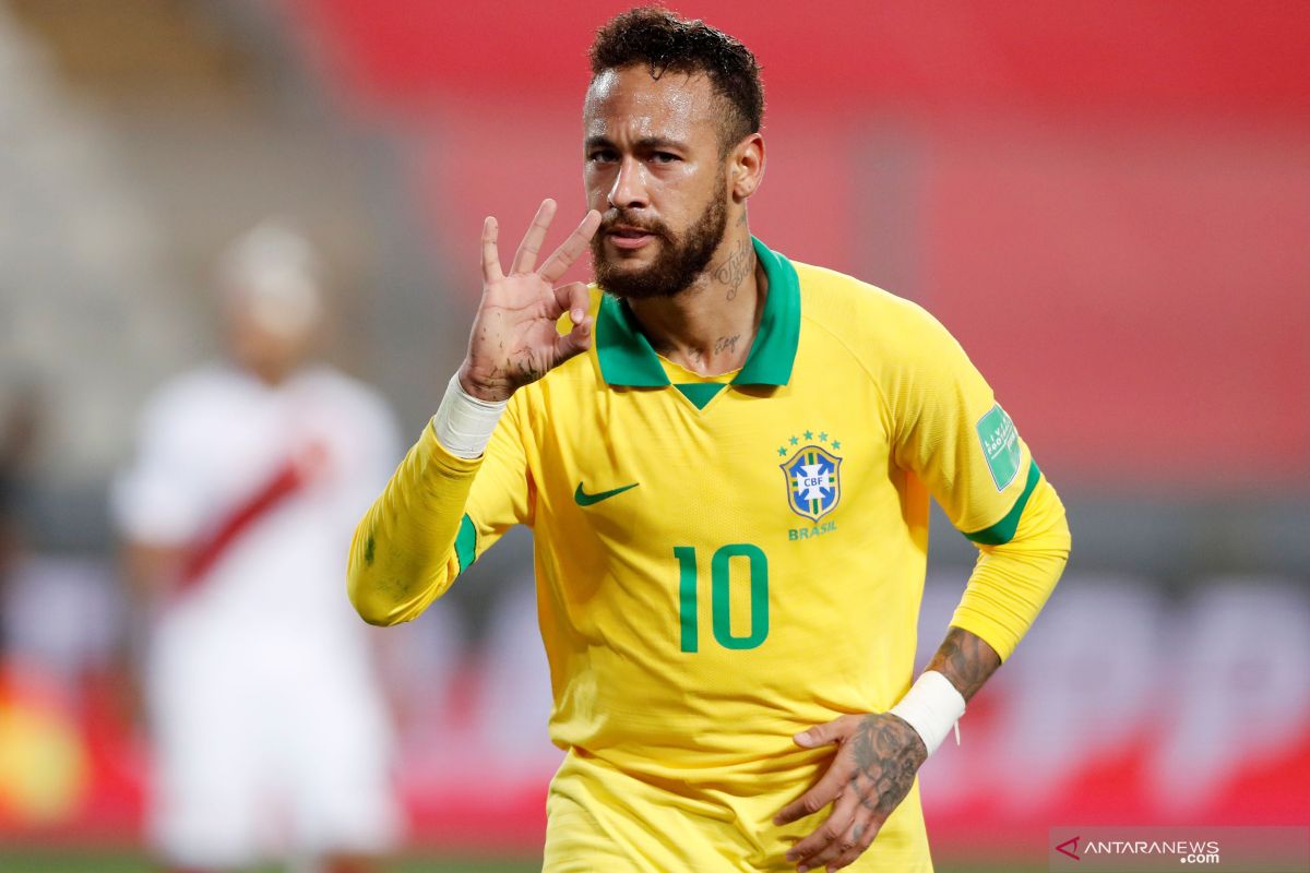 Hattrick Neymar berhasil bawa Brazil tundukan Peru