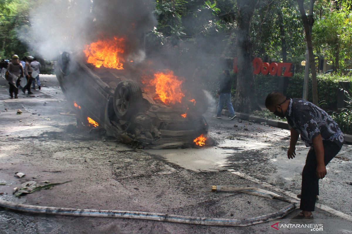 Polisi  tetapkan dua tersangka baru unjuk rasa ricuh di Kota Malang