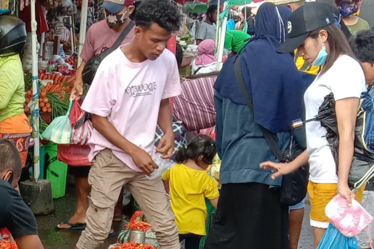 Harga cabai di pasar tradisional Ambon naik