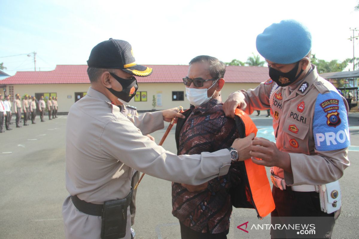 Polres Batola gelar apel pelopor penanganan protokol kesehatan