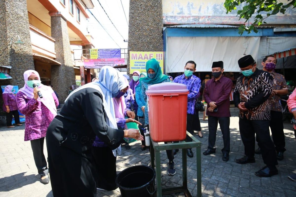 PKK Kota Kediri gencarkan kampanye cuci tangan cegah penyebaran COVID-19