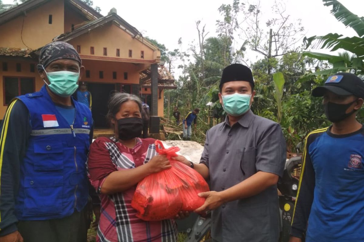 PKS Pandeglang salurkan bantuan bagi warga terdampak puting beliung