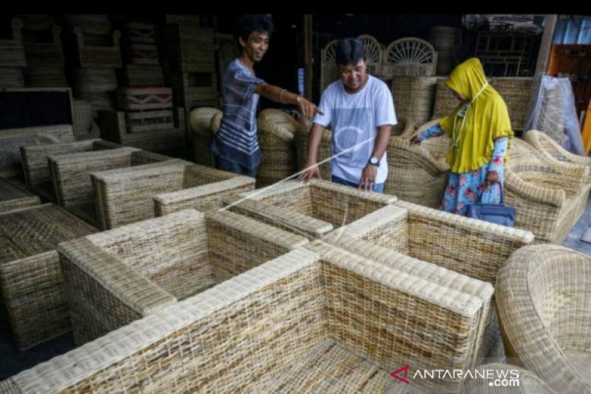 Kadin Palu dorong pelaku usaha manfaatkan fasilitas pengurusan HKI