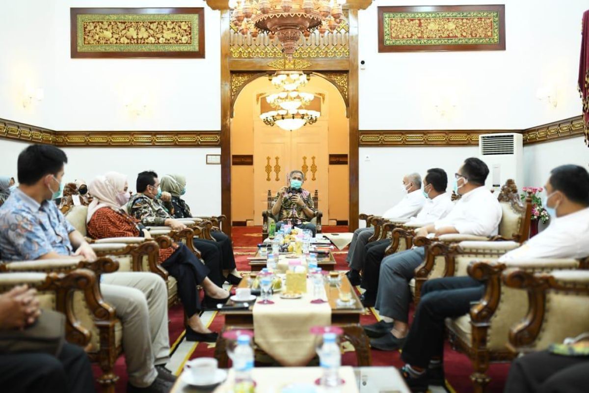 Pemerintah Aceh-kemenkes Berkolaborasi tangani COVID-19