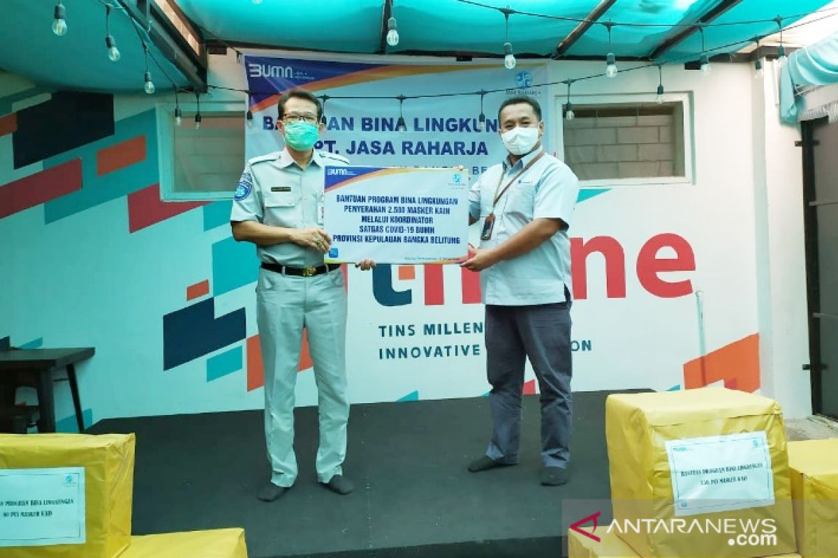 JR Babel Serahkan 2.500 Masker Kain Bersama Forum BUMN