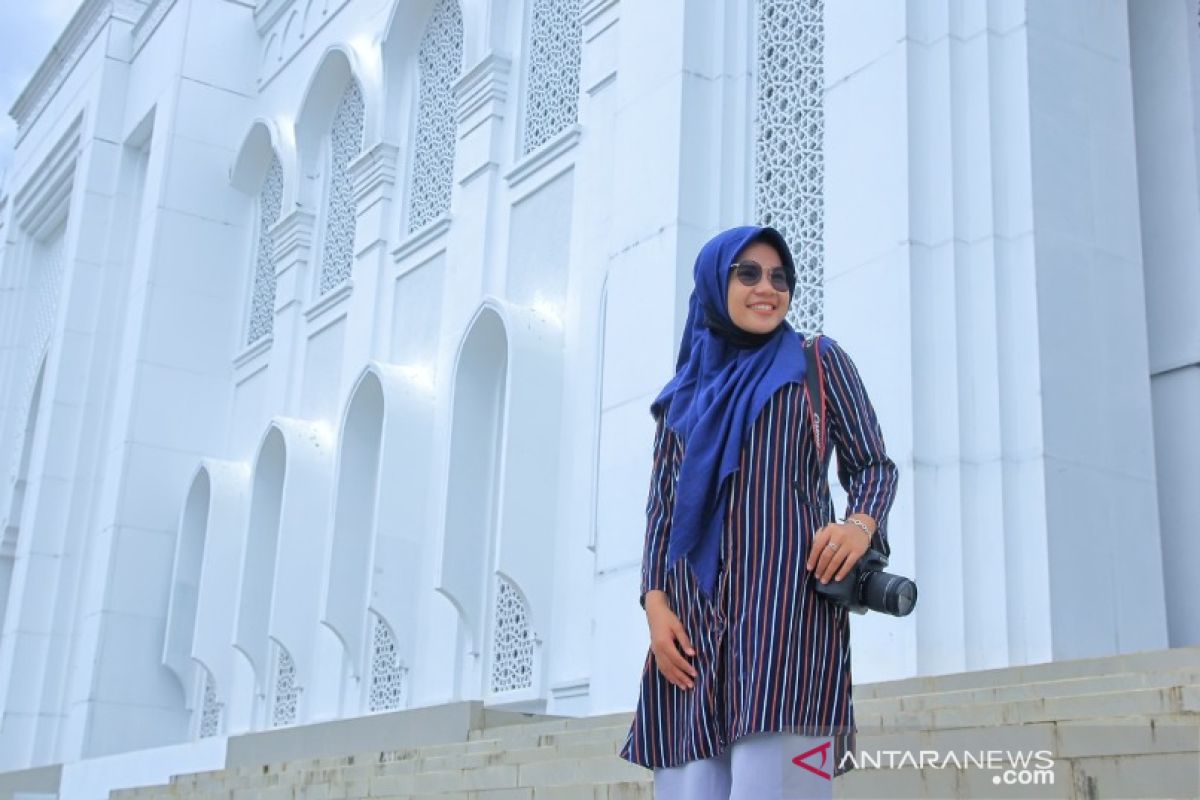 Wisatawan lokal mulai kunjungi Masjid Giok di Kabupaten Nagan Raya