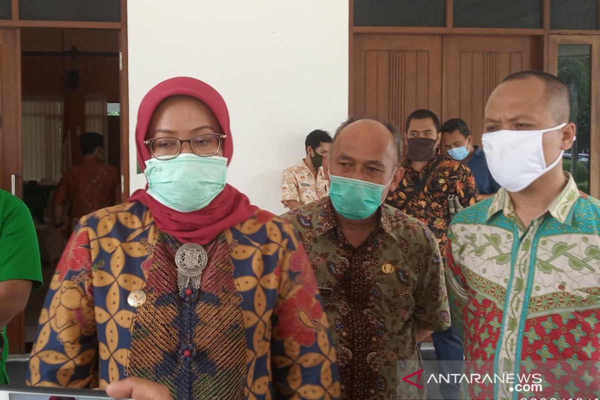 Warga kena PHK di Bogor dapat bantuan Rp2,5 juta