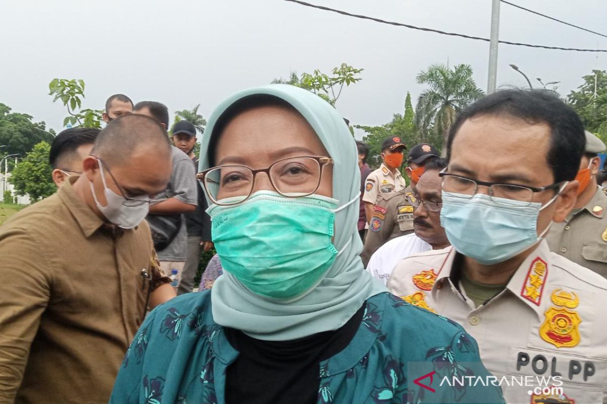 Bupati Bogor bagi kuota 1,2 juta vaksin ke 11 kategori warga
