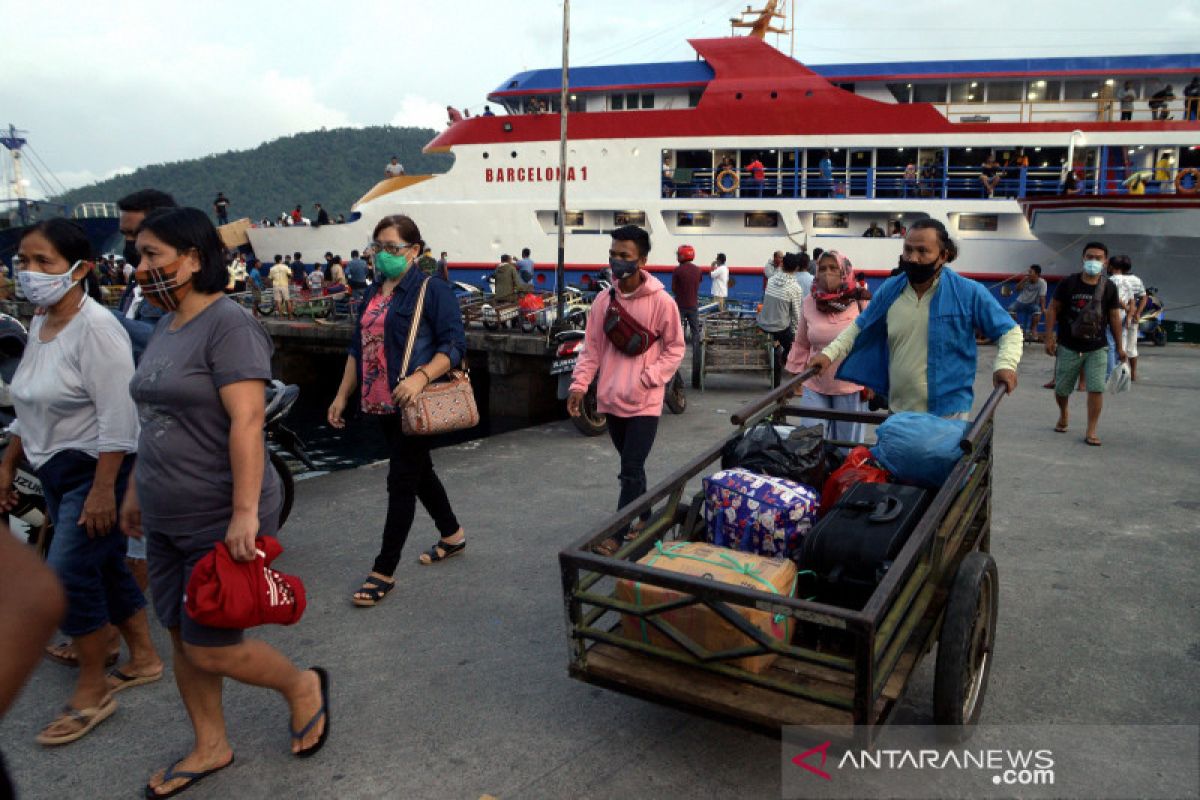 Aktivitas Pelabuhan Tahuna Di Sangihe Kembali Normal - ANTARA News