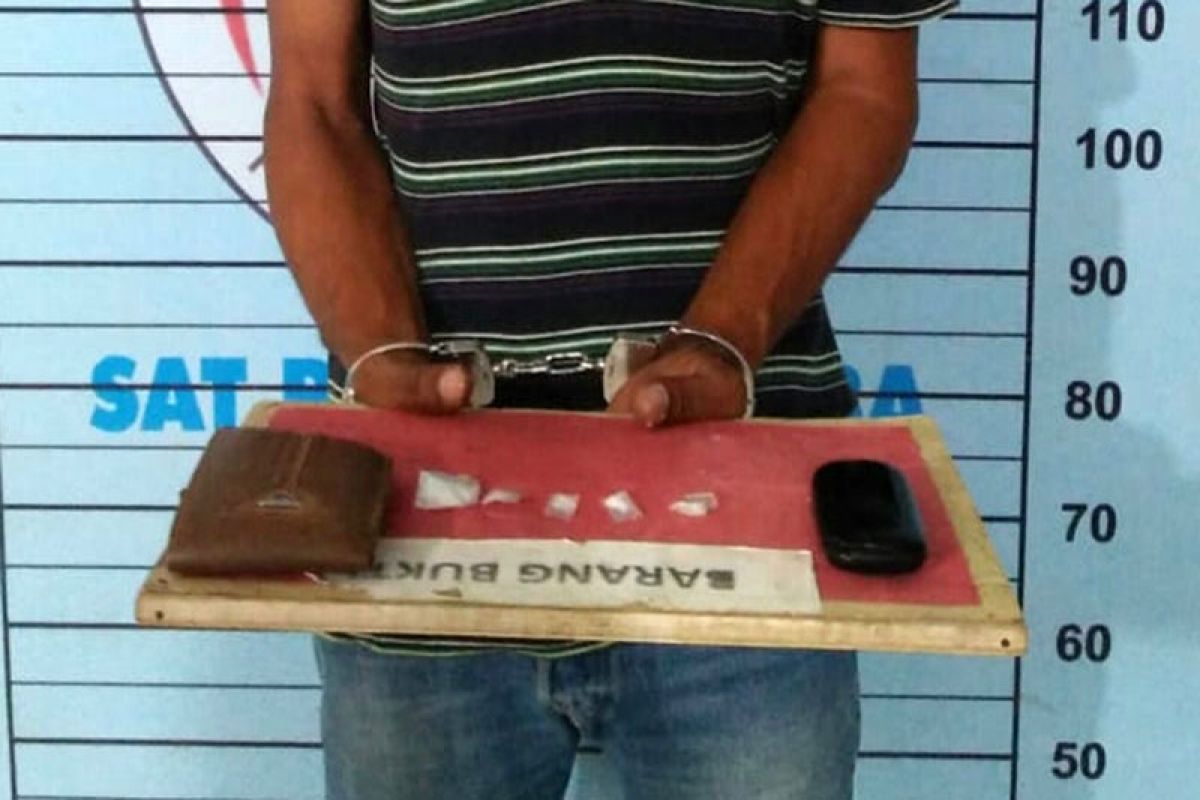 Pengedar narkoba di Aceh Utara ditangkap saat santai di warkop