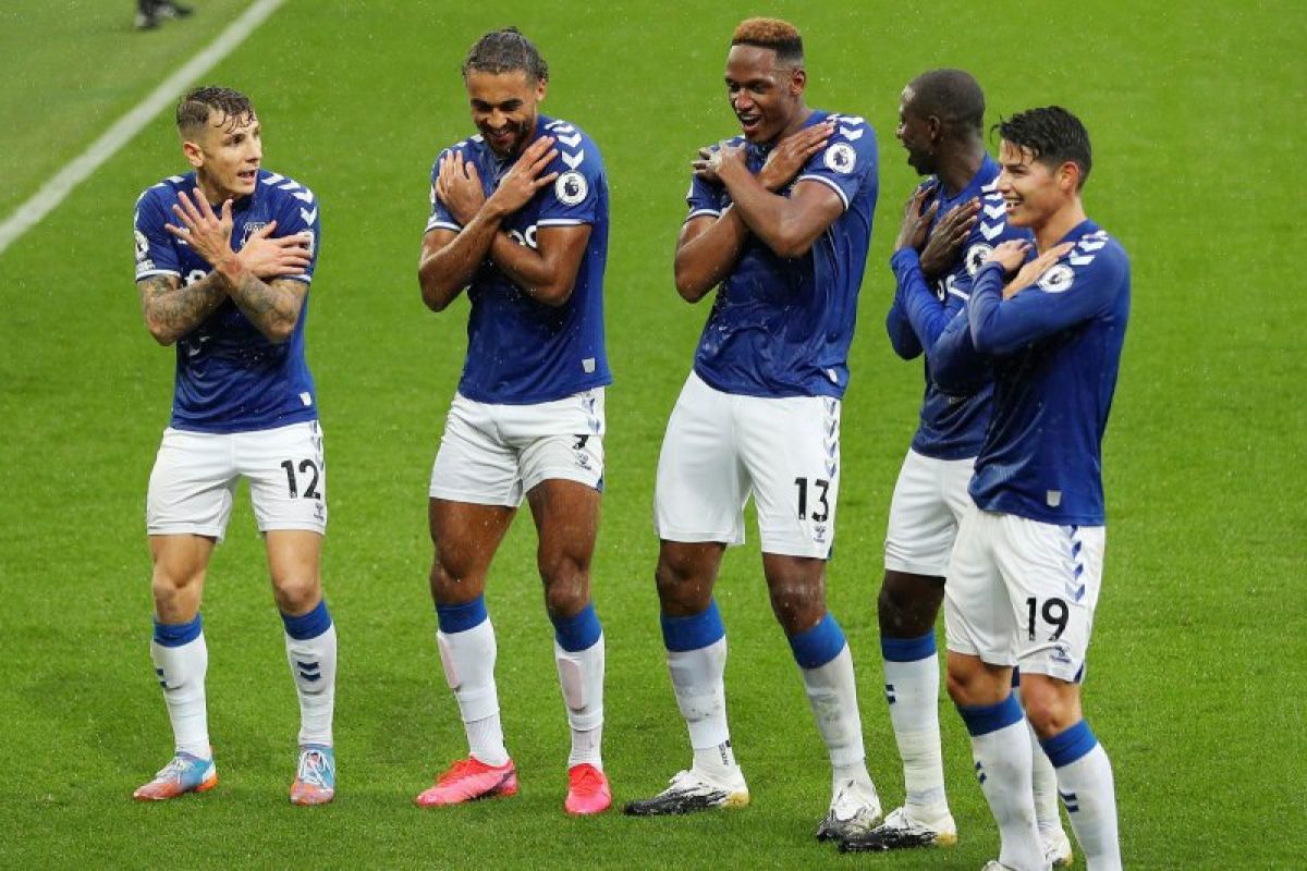 Jadwal Liga Inggris: ambisi tren sempurna Everton akan diuji Liverpool