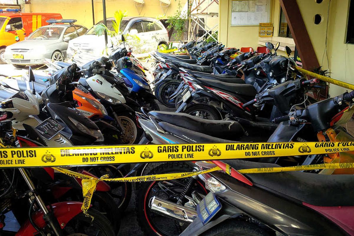 Kejari OKU publikasikan puluhan  sepeda motor hasil sitaan