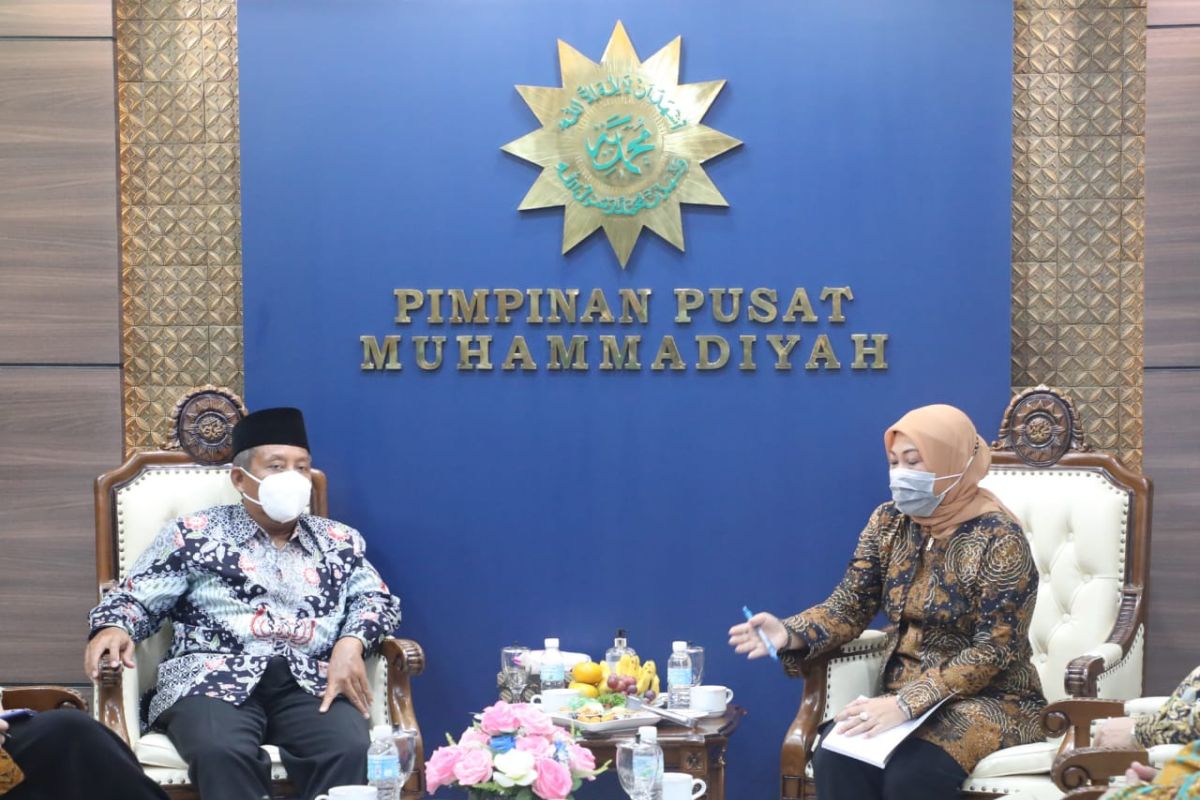 Menaker ajak Muhammadiyah berkolaborasi tingkatkan kompetensi SDM