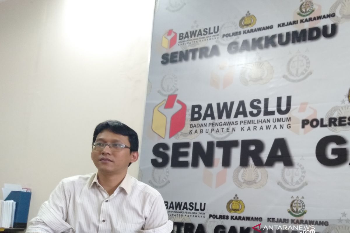 Bawaslu Karawang akui tangani puluhan pelanggaran pilkada