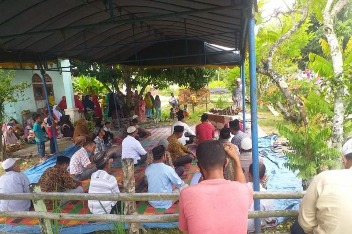 Pembunuh anak dan pemerkosa meninggal di tahanan