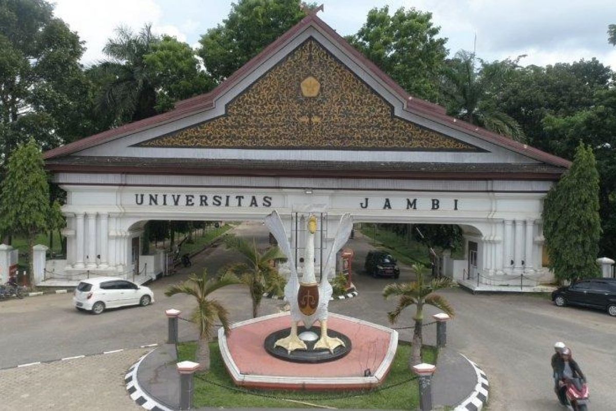 Universitas Jambi meluncurkan program pembinaan dan pemberdayaan desa