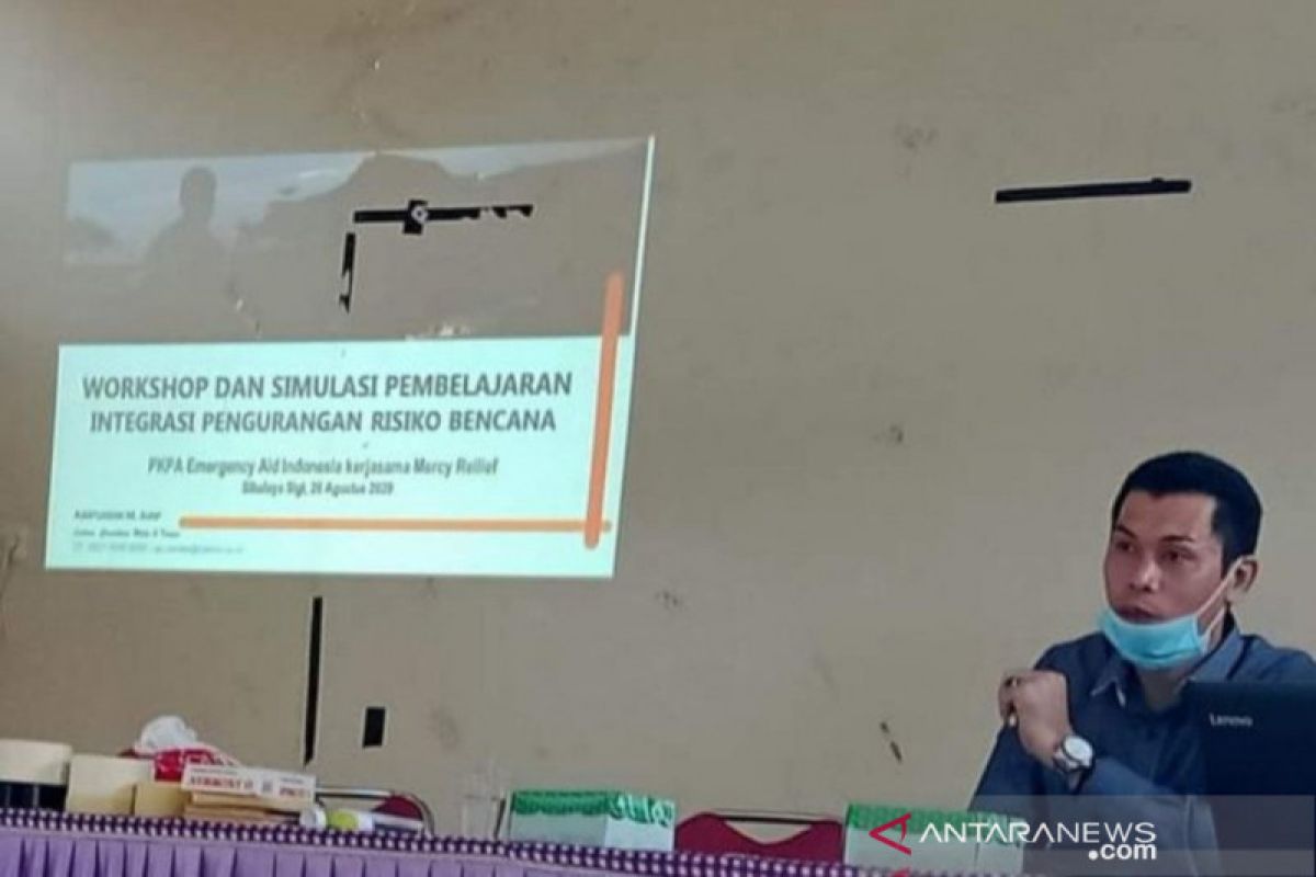 Akademisi harap pendidikan aman bencana biasakan sekolah siaga bencana