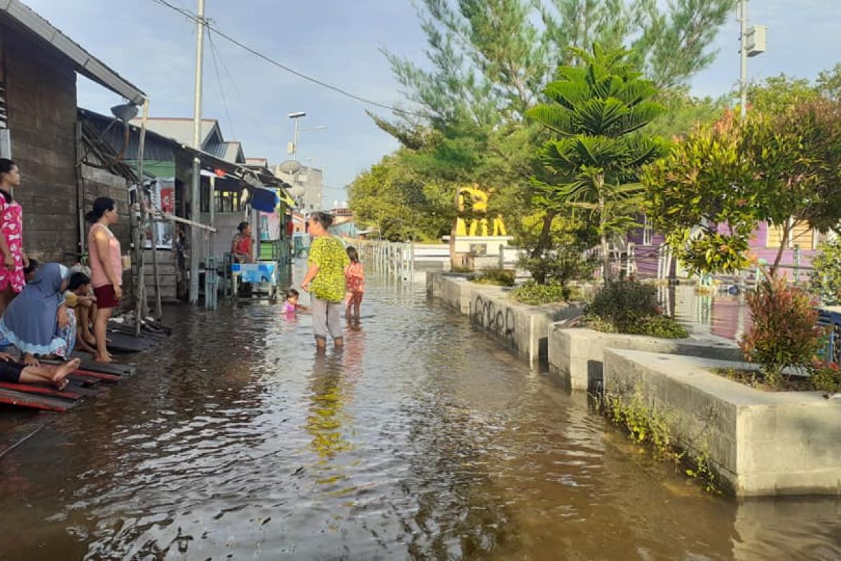 Banjir Rob Dumai Telan Korban Jiwa, diduga tersetrum listrik