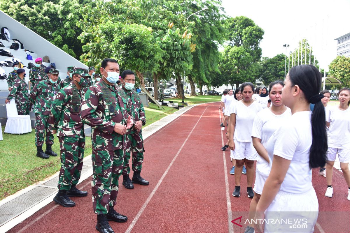 Kasal adakan seleksi prajurit TNI AL dari relawan COVID-19 Wisma Atlet