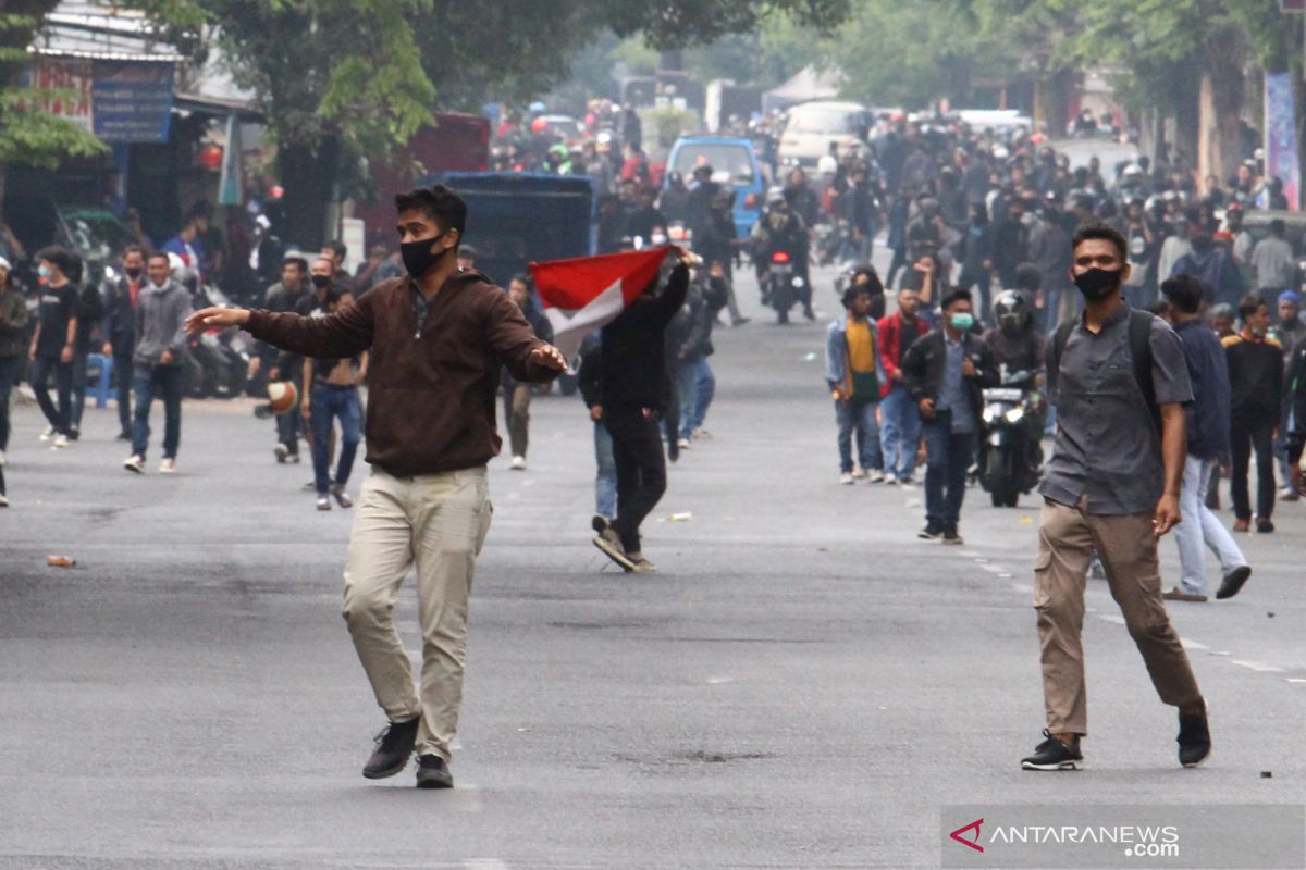 Polisi amankan tiga penggerak pelajar untuk membuat kericuhan unjuk rasa