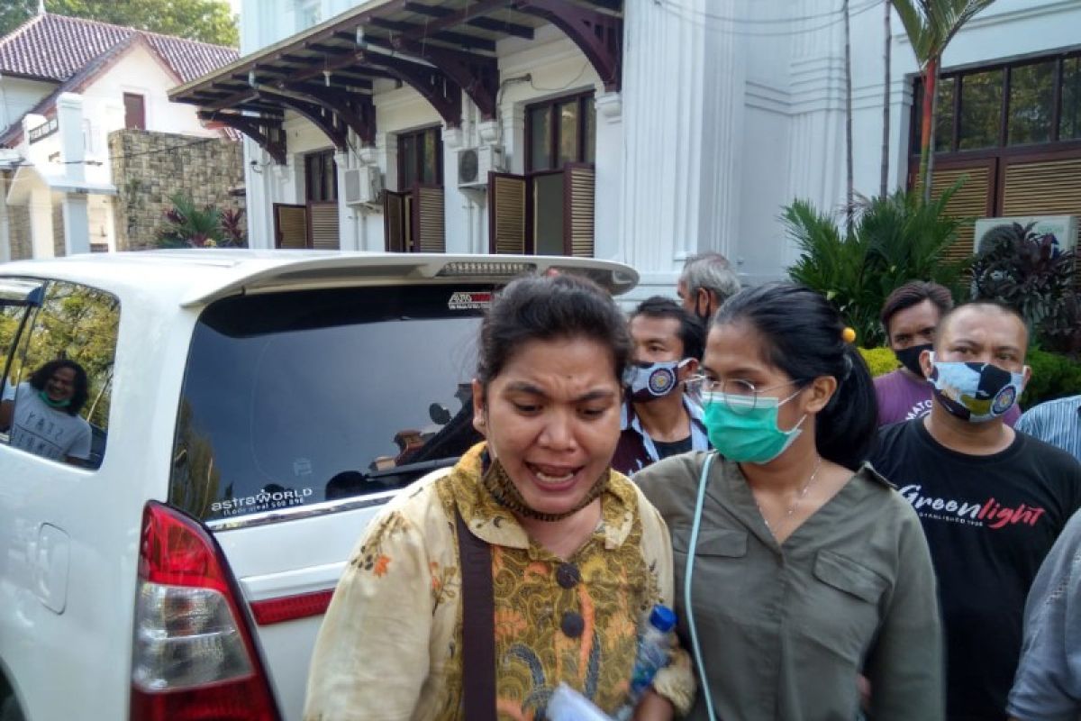 Pelaku pembunuhan di Medan hanya dituntut 1,8 tahun, keluarga korban kecewa