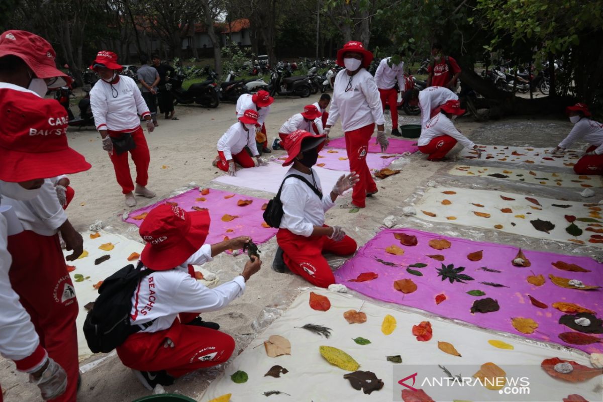 Coca Cola-BEDO Bali diskusikan bahan baku daur ulang dari sampah pantai untuk UMKM